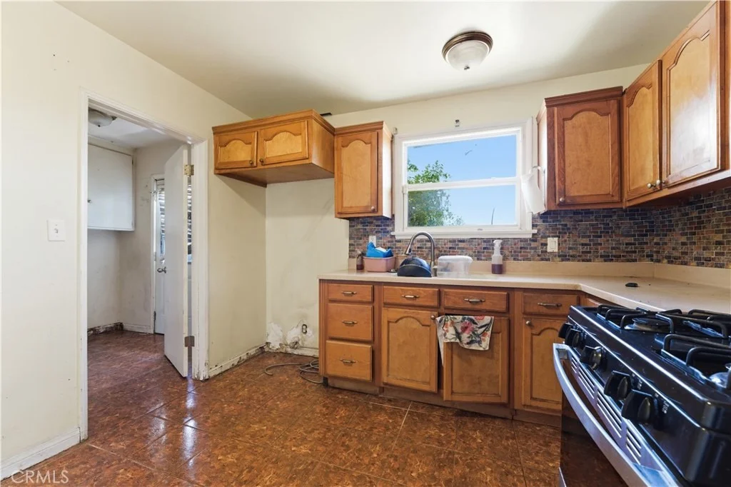 Photo of 13709 Daphne Avenue