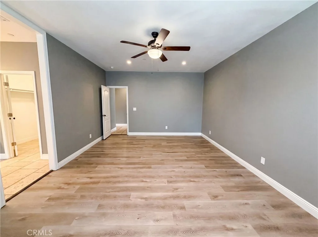 Photo of 257 Sutter W