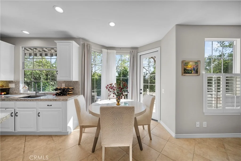 Photo of 23912 Lakeside Road