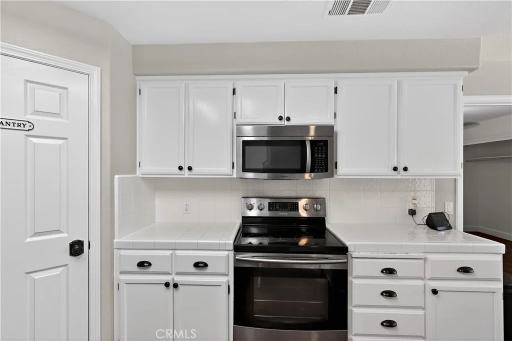 Photo of 724 Robin Drive