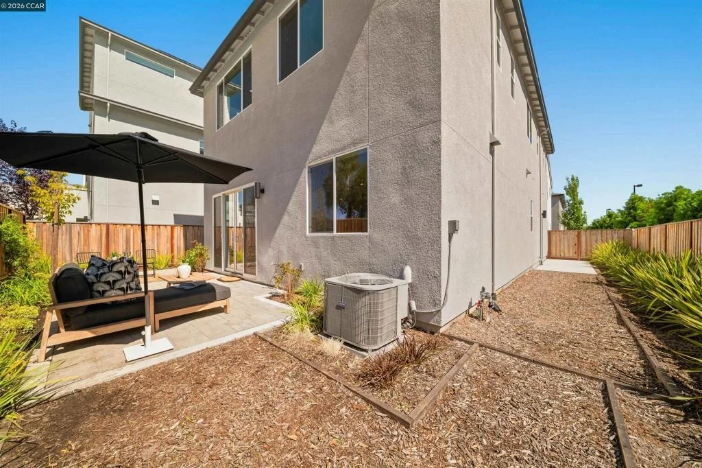 Photo of 207 Bisque Ct