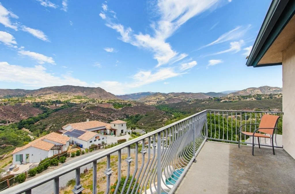 Photo of 1550 Knoll Park Lane