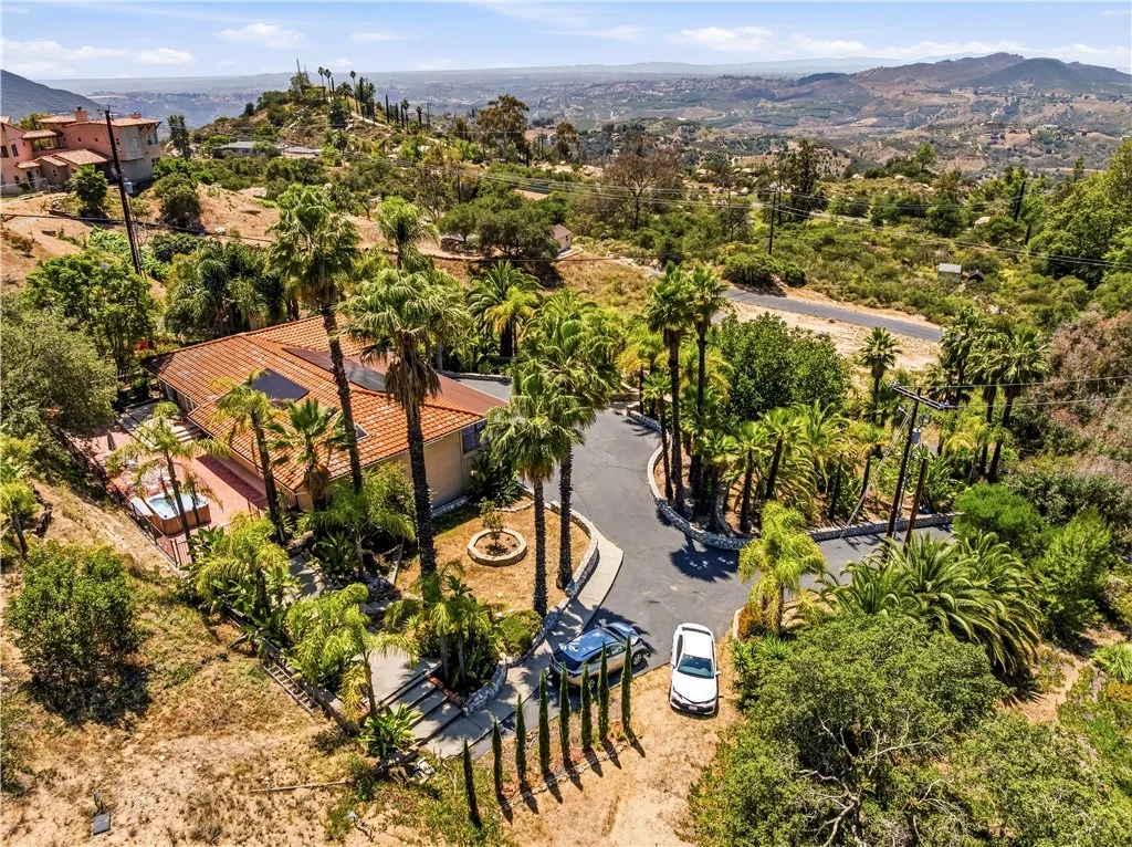 Photo of 1485 Via Ladera