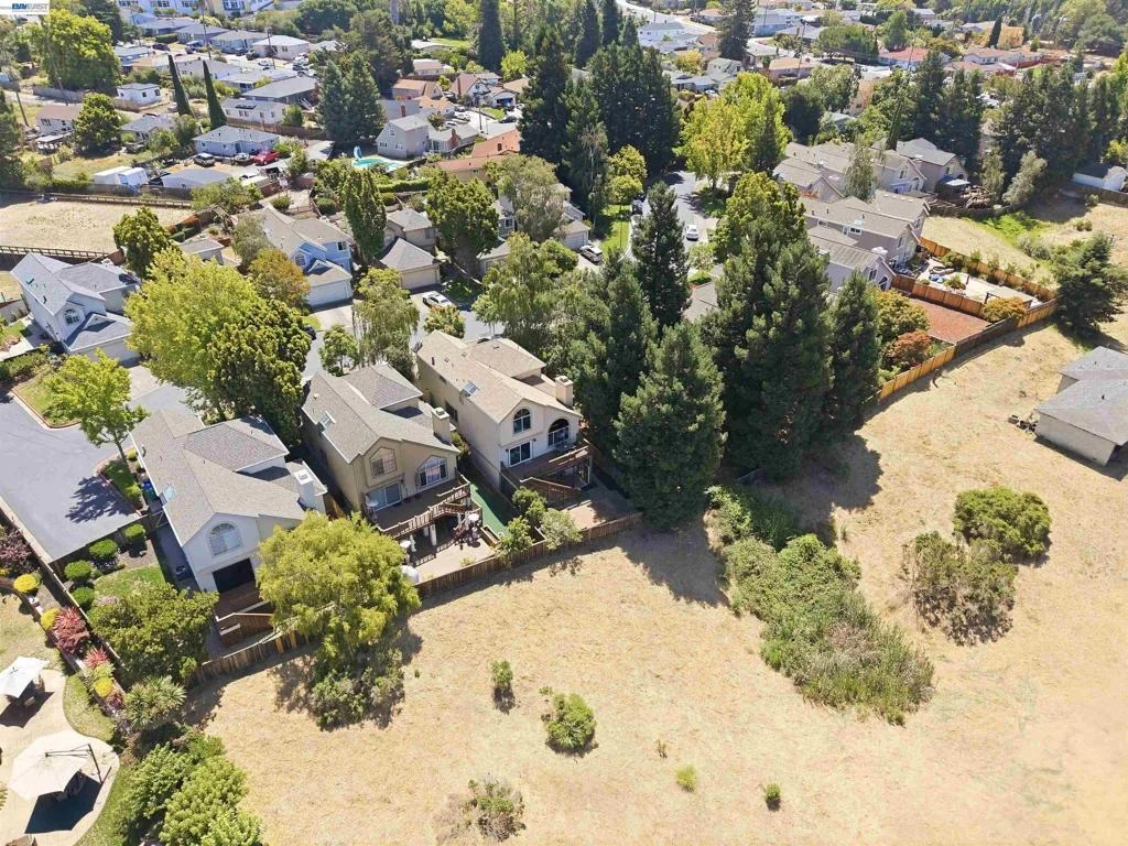 Photo of 23661 Glenbrook Lane
