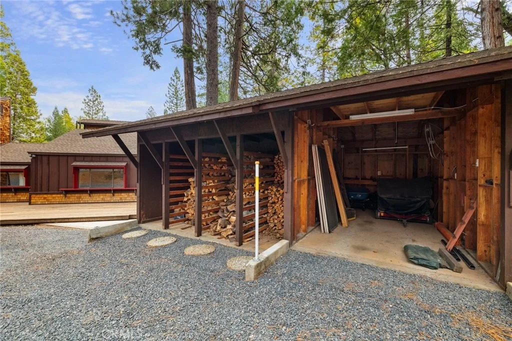 Photo of 25833 Lyons Dam Road