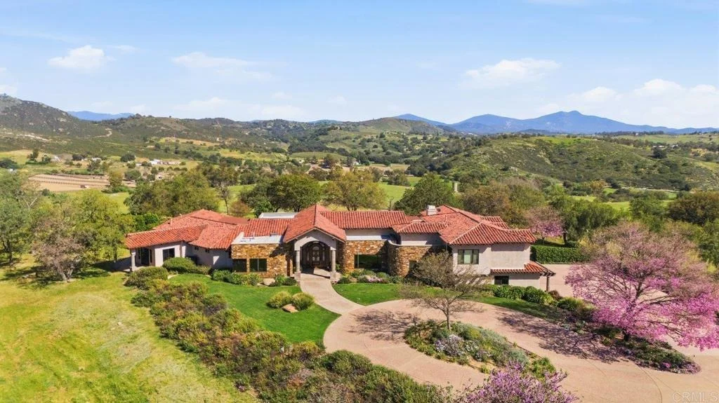 Photo of 20655 Sutherland Dam Road