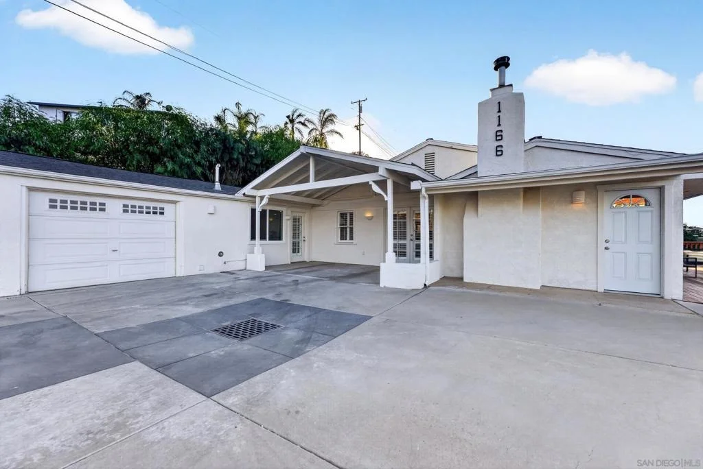 Photo of 1166 Merritt Drive