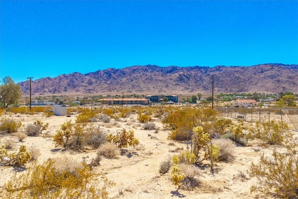 Photo of 72531 Nicolson Drive