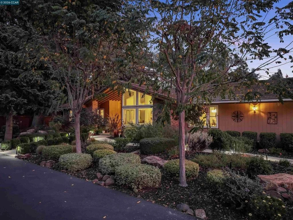 Photo of 5179 Alhambra Valley Rd