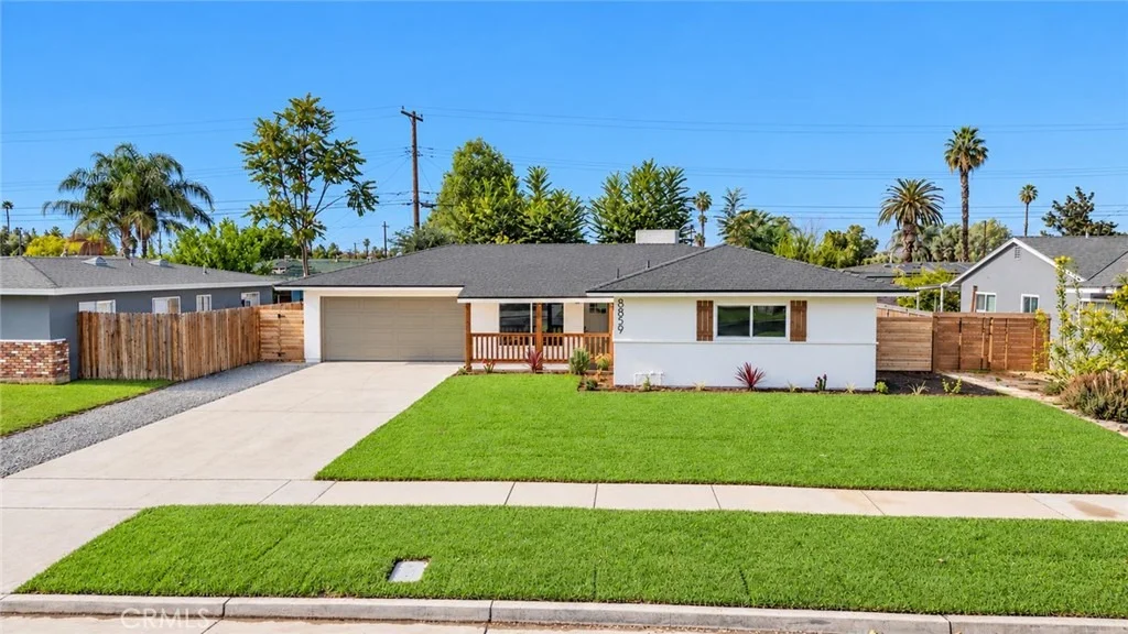 Photo of 8859 Glencoe Drive