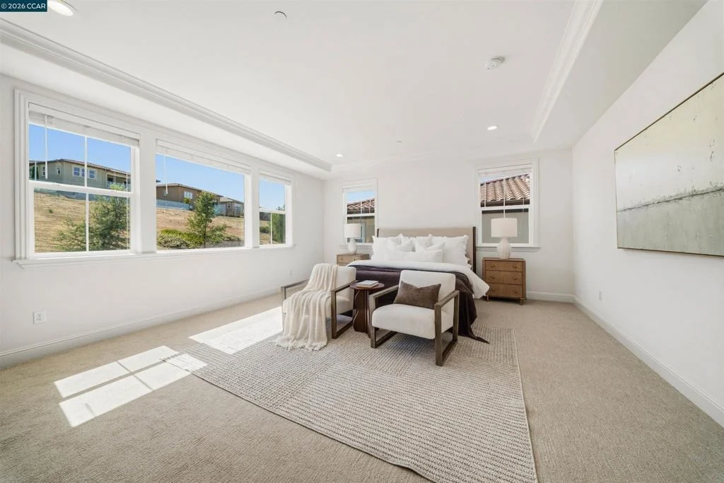 Photo of 1124 Rosamund Dr