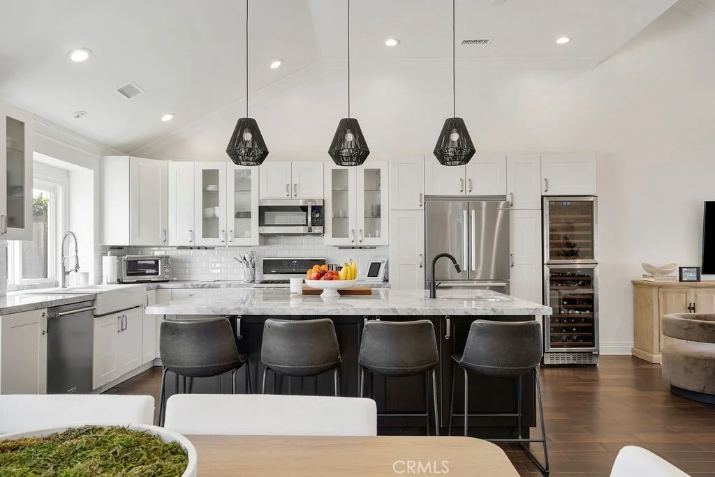 Photo of 7049 Armstrong Place