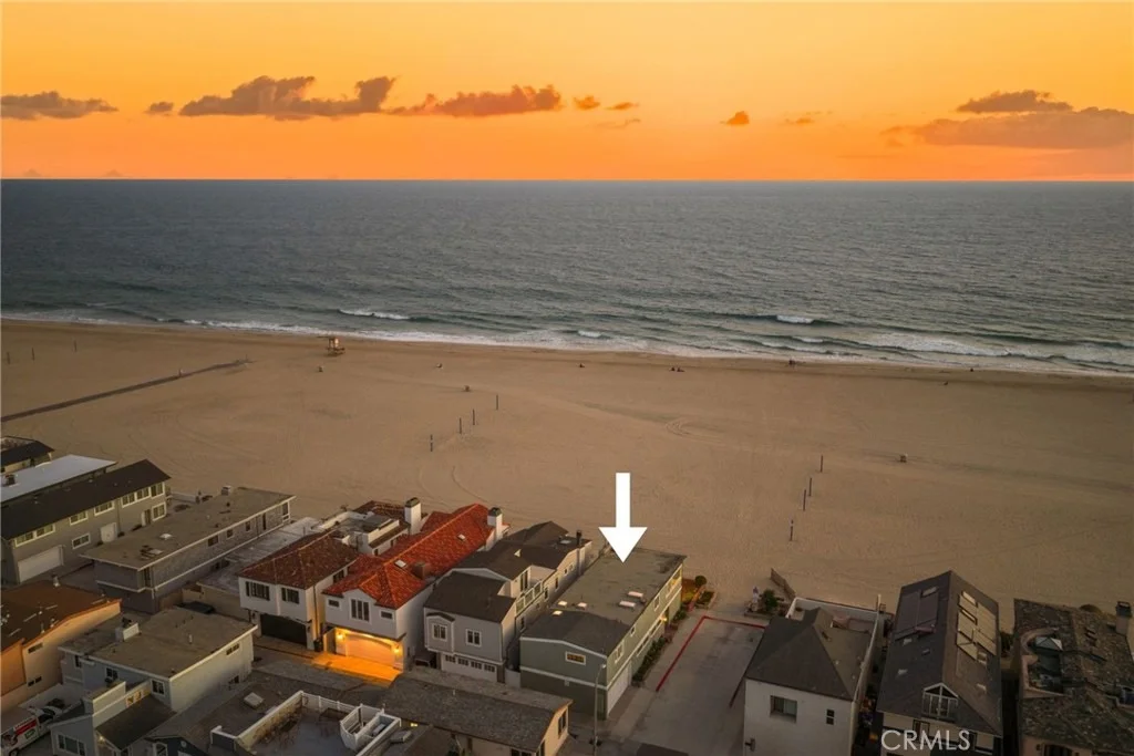 Photo of 6910 W Oceanfront