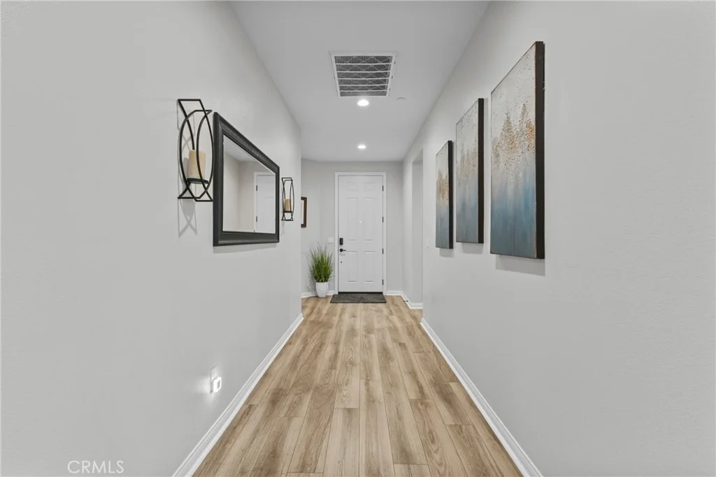 Photo of 718 Torrey Court