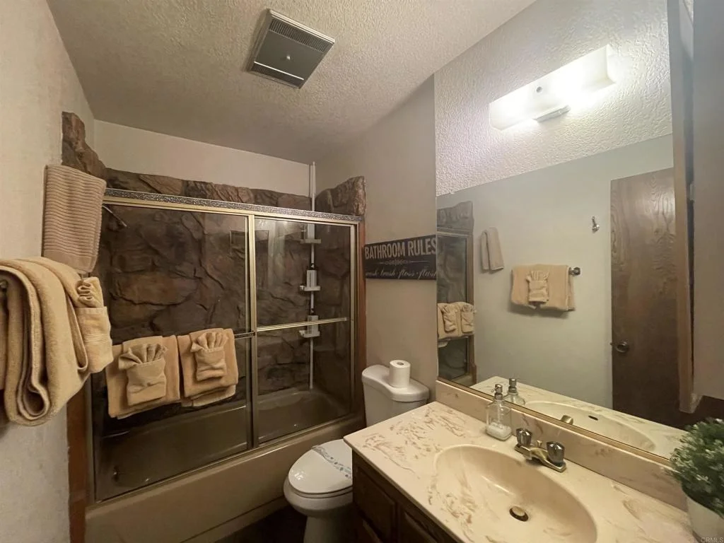 Photo of 42536 Cedar Ave.