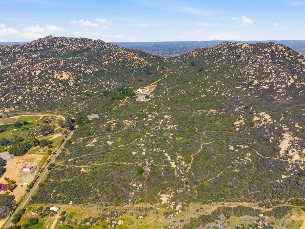 Photo of Rainbow Heights Road