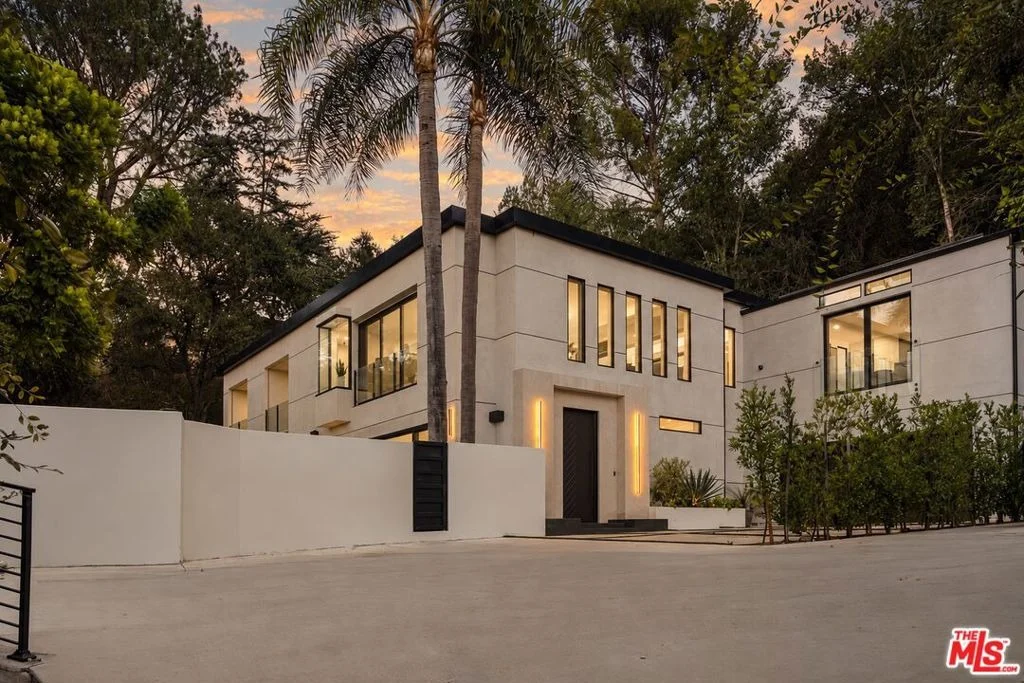 Photo of 3208 Oakley Drive