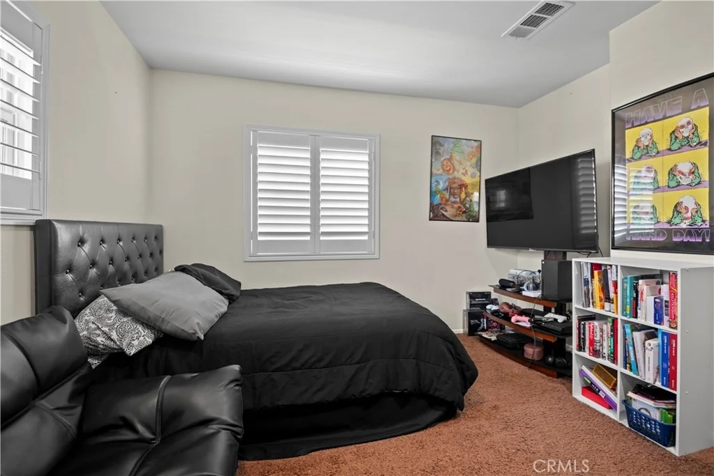 Photo of 16773 Buttonwood Lane