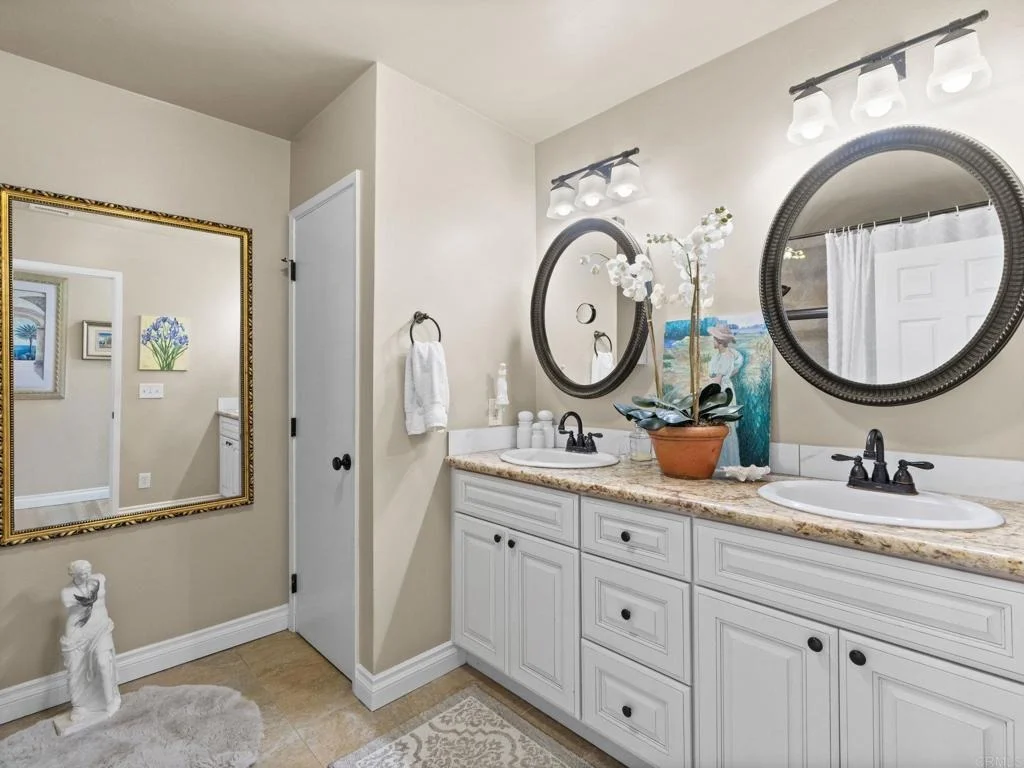 Photo of 7921 Cinnabar Drive