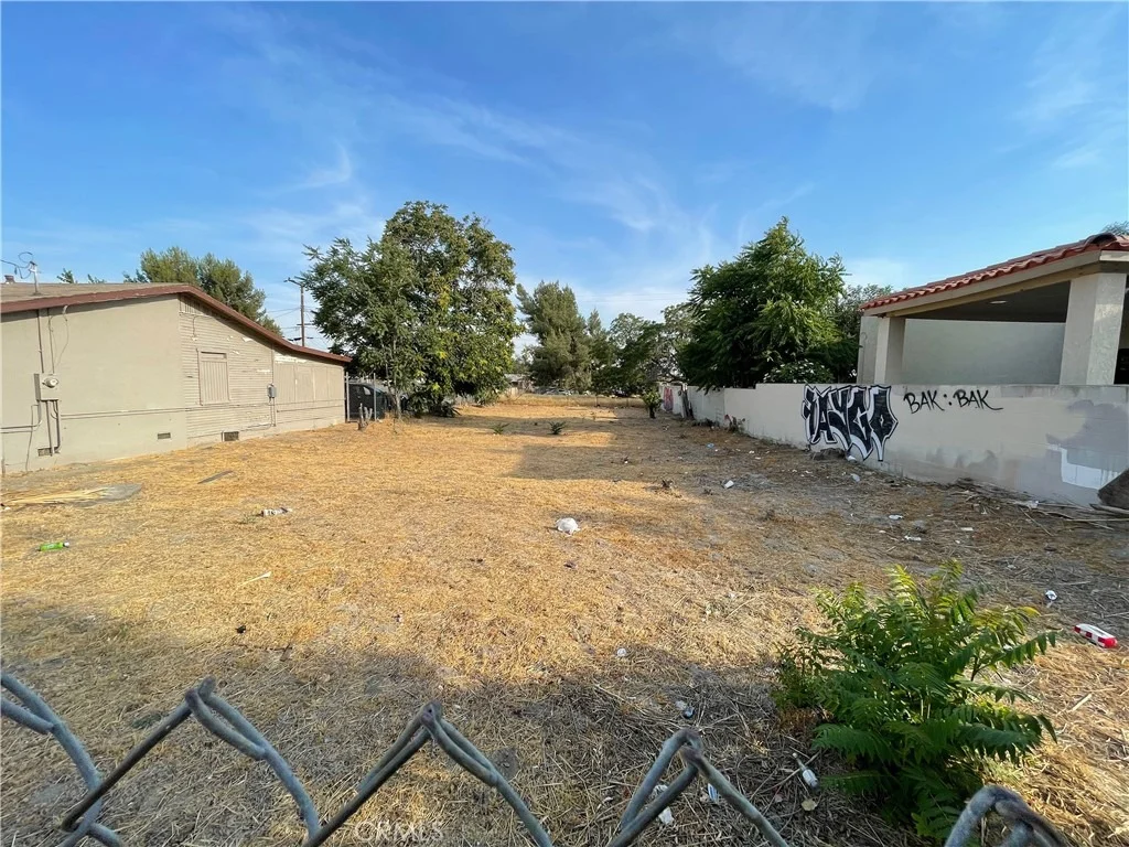 Photo of 1263 W Baseline Street