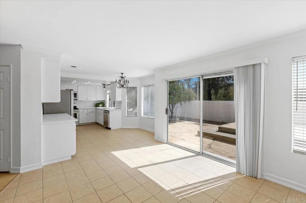 Photo of 539 Avenida Blanco