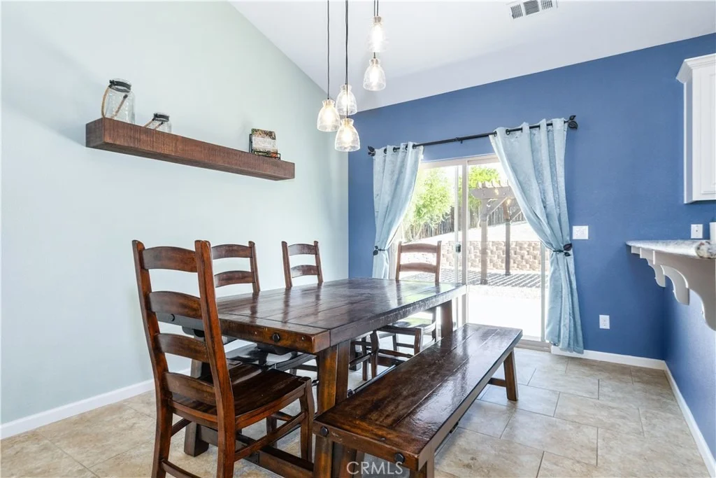 Photo of 2225 Holly Drive