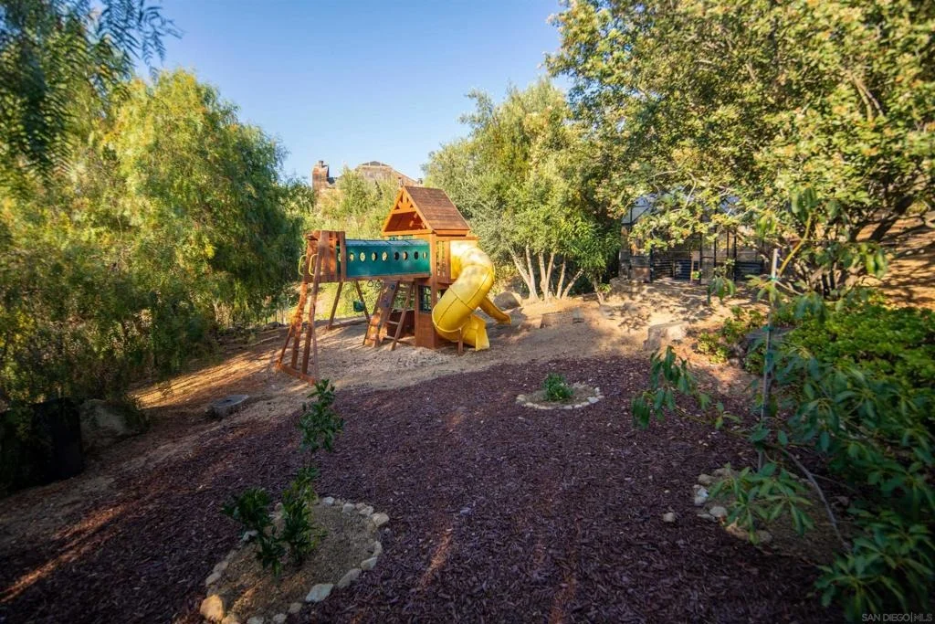 Photo of 10010 Shadow Rd