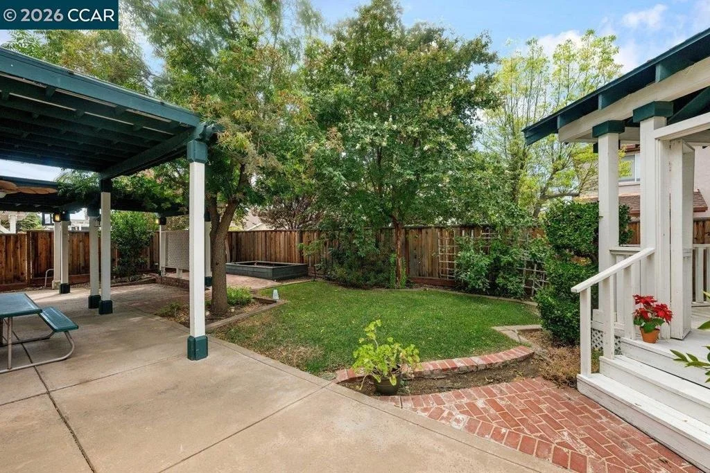 Photo of 1615 Laurelbrook Dr