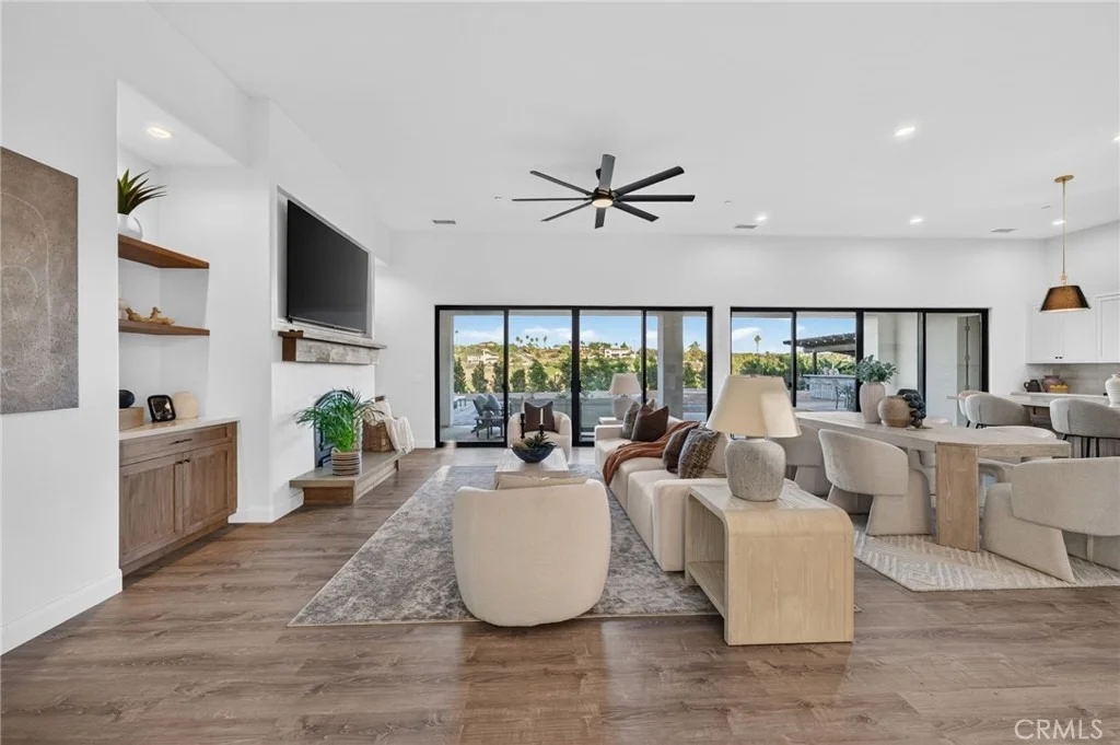 Photo of 4574 Valle Del Sol
