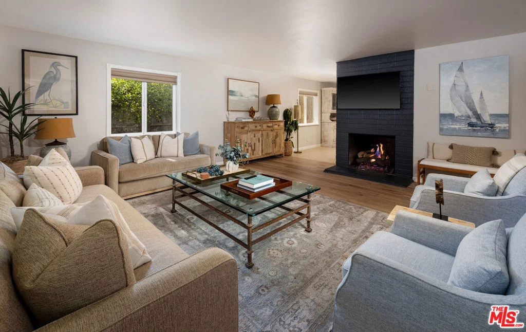 Photo of 1624 Shoreline Drive