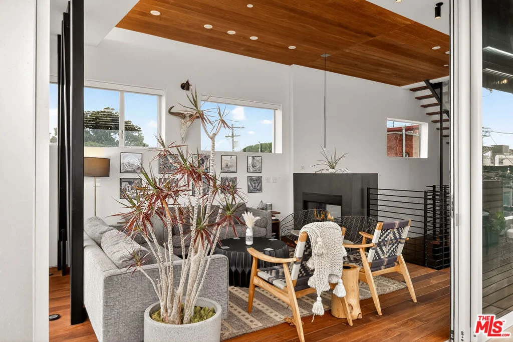 Photo of 1308 Pacific Avenue