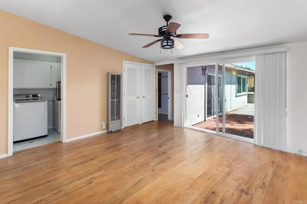 Photo of 389 First Avenue