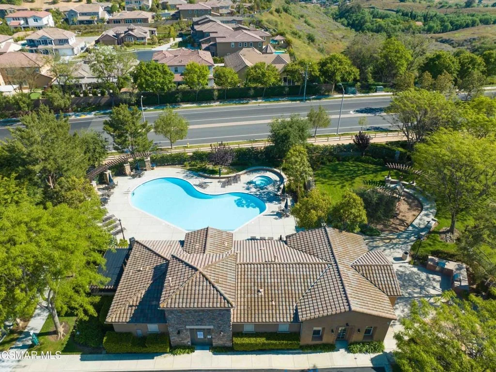 Photo of 6845 Shadow Wood Drive