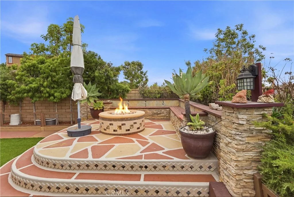 Photo of 15979 Skyridge