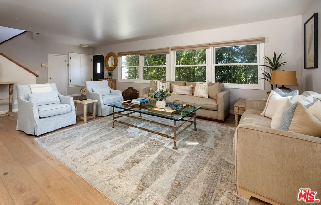 Photo of 1624 Shoreline Drive