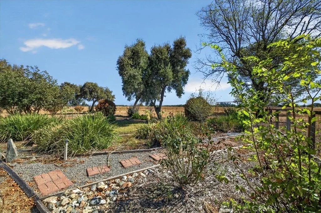 Photo of 6838 County Road 18