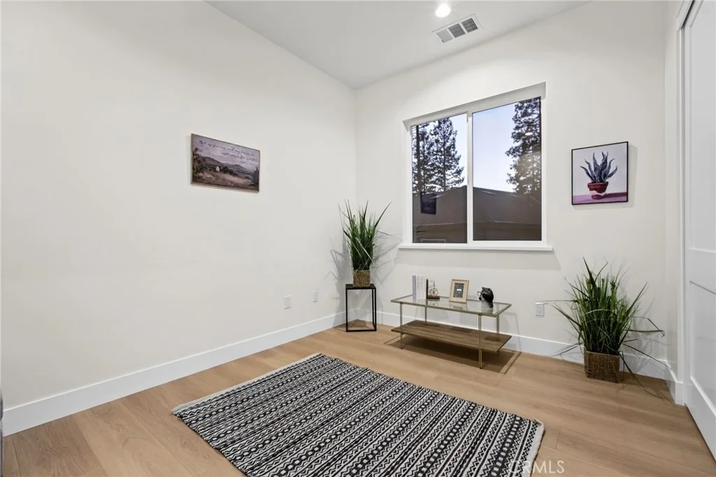 Photo of 1677 Paradisewood Drive