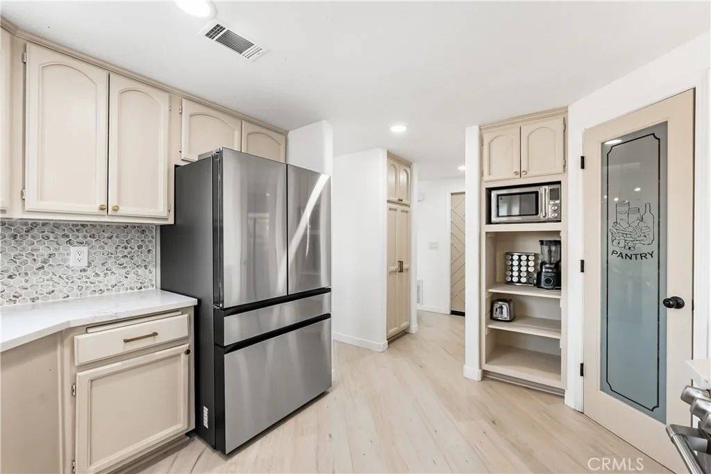 Photo of 6710 Sycamore