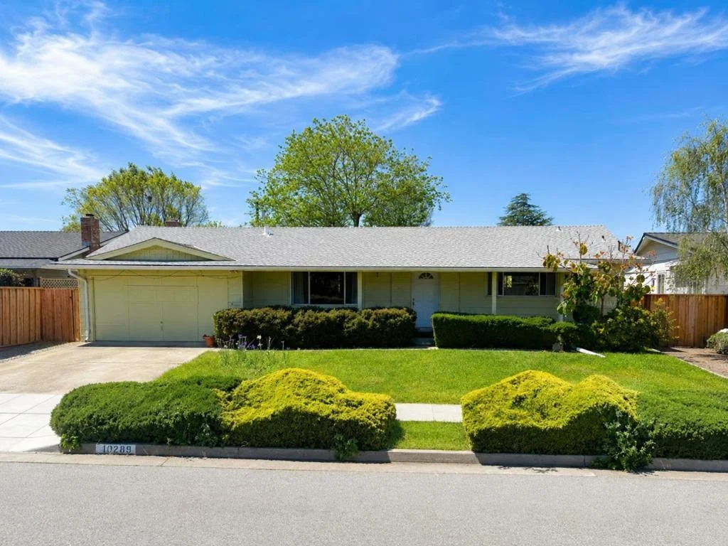 Photo of 10289 E Estates Drive