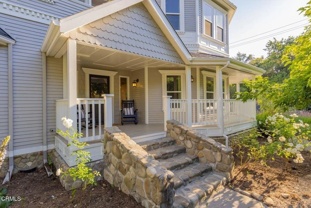Photo of 1450 Grand Avenue