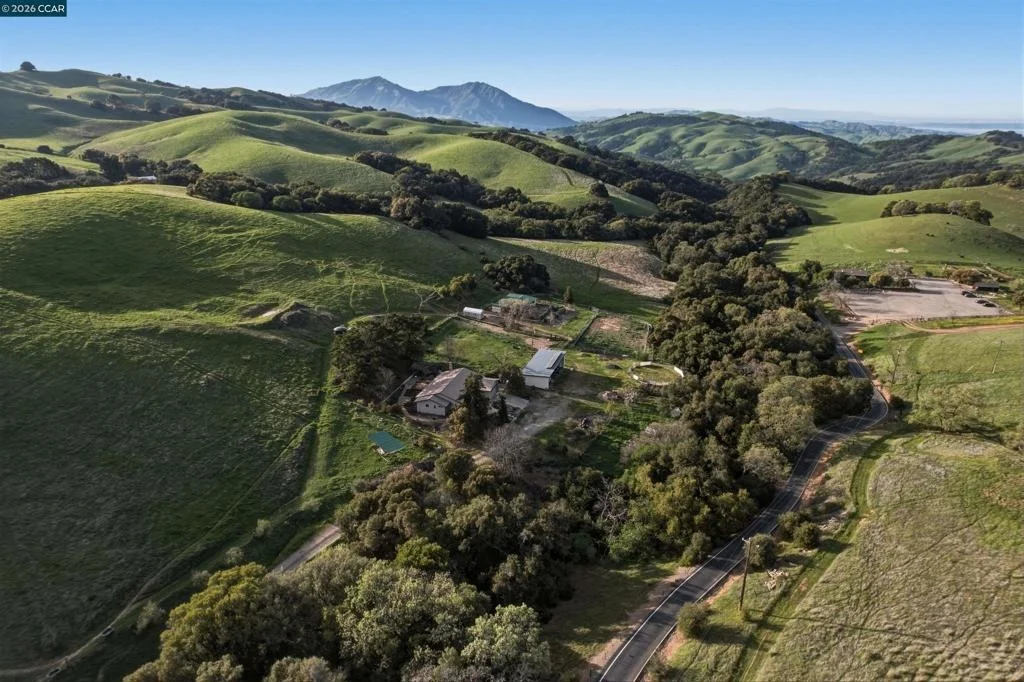 Photo of 9530 Morgan Territory Rd