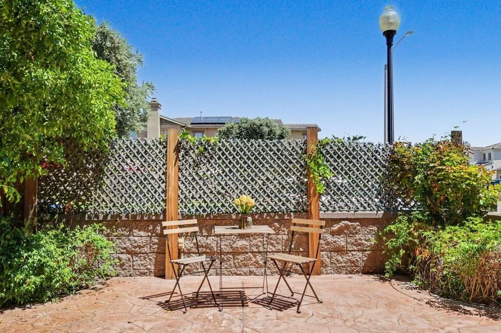 Photo of 2327 Trellis St