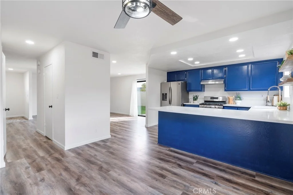Photo of 700 W 2nd Street