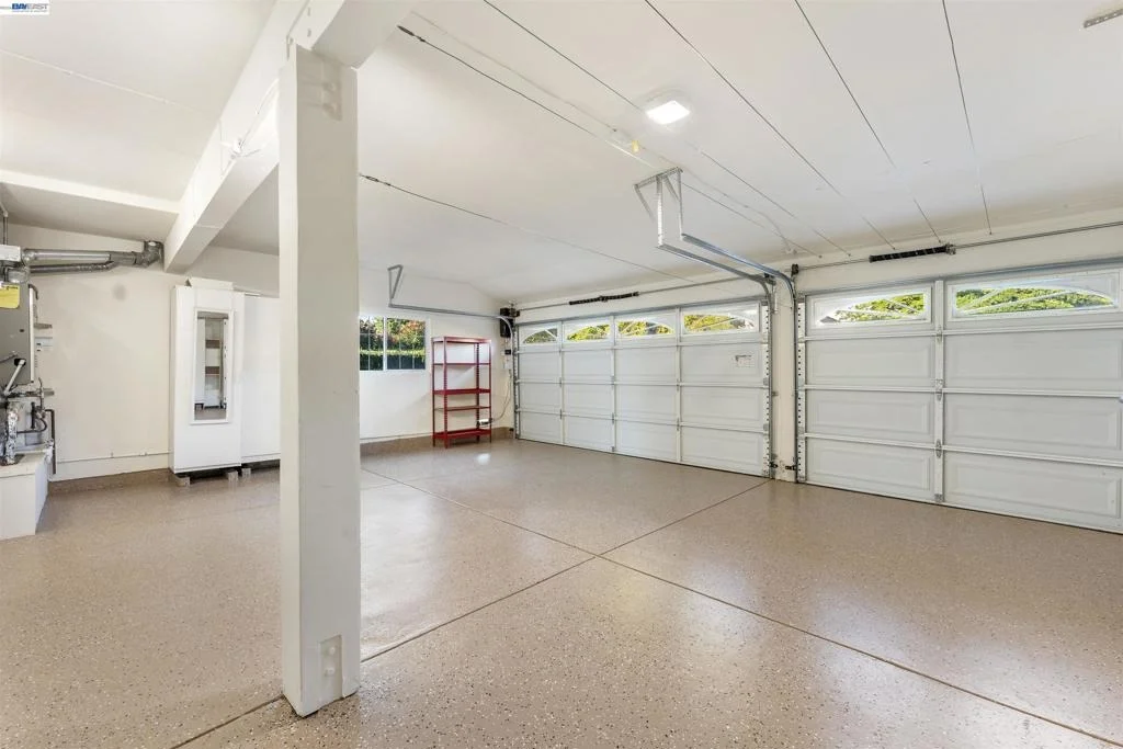 Photo of 5333 Creek Est