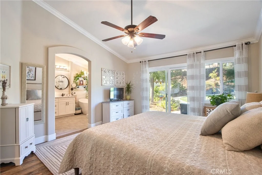 Photo of 32098 Camino Seneco