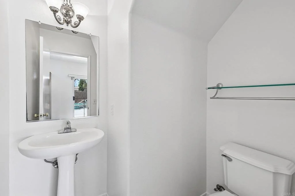 Photo of 915 Applewilde Drive
