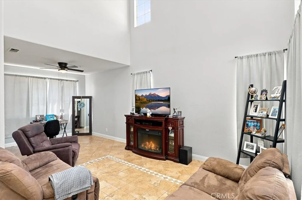 Photo of 14993 Oak Spring