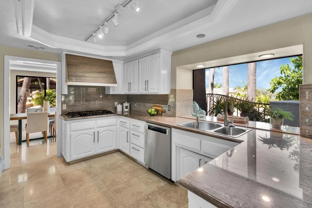 Photo of 2155 Sunrise View Rd