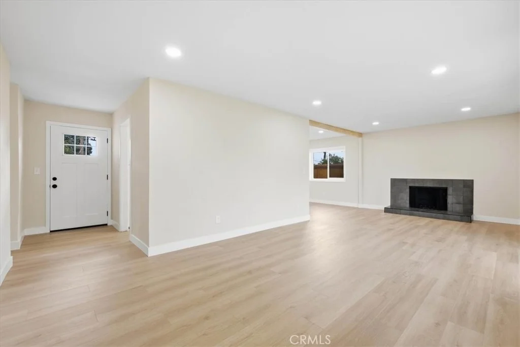 Photo of 7614 Tamarind