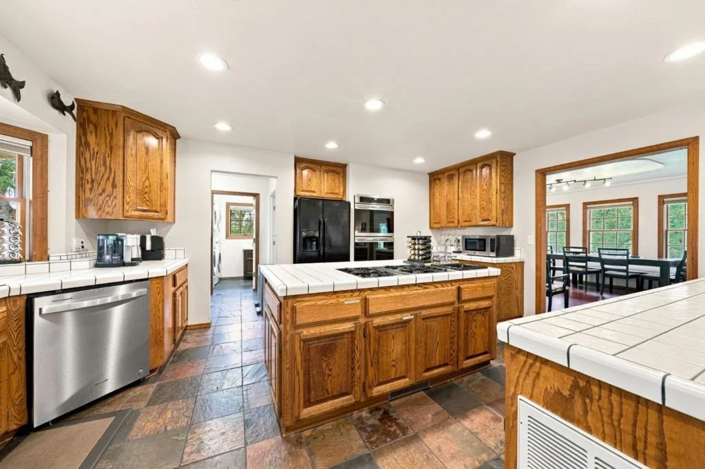 Photo of 19177 Hollow Lane